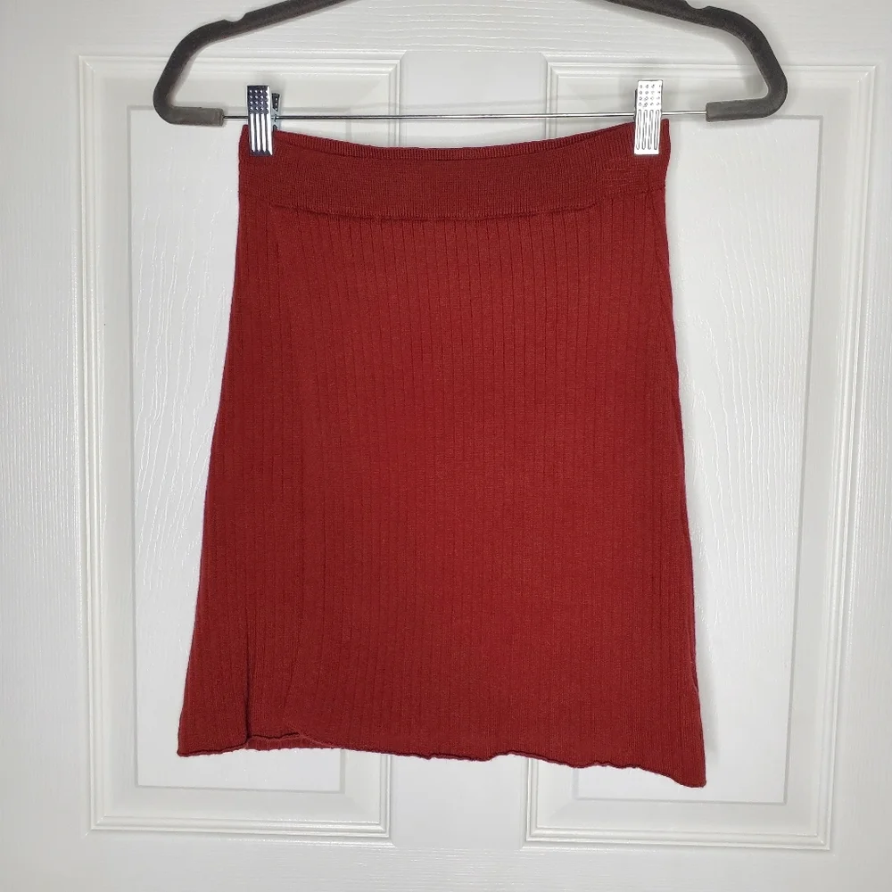 Free People excellent maroon