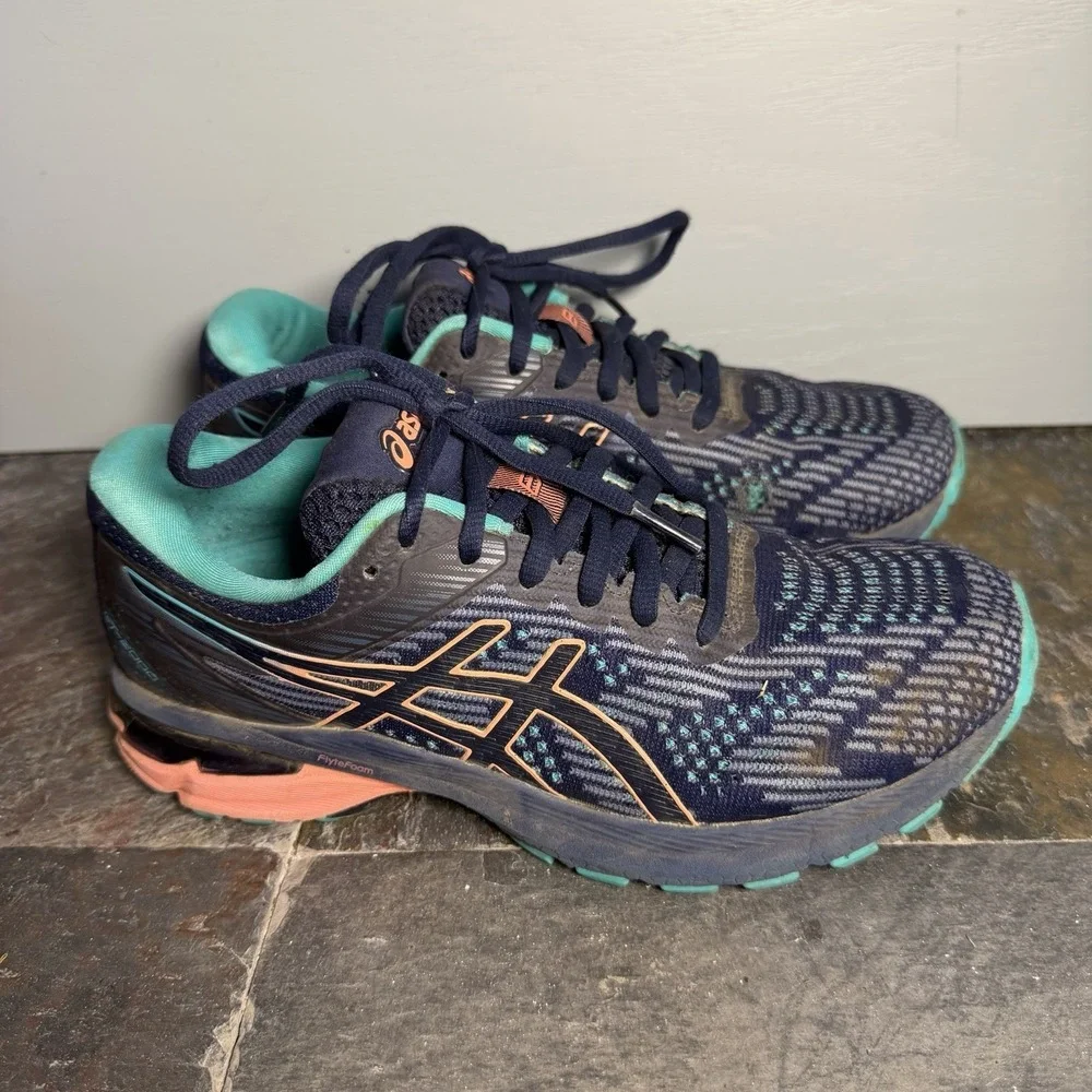 Asics no insoles