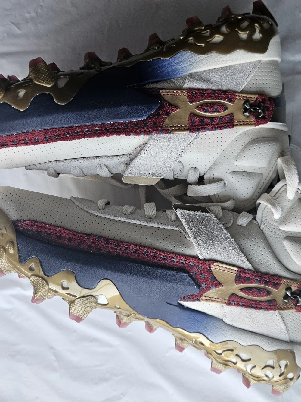 Under Armour Yard Turf USA Baseball Cleats White Red Blue Gold Men's Size 7 New