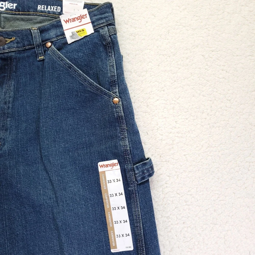 Wrangler relaxed fit