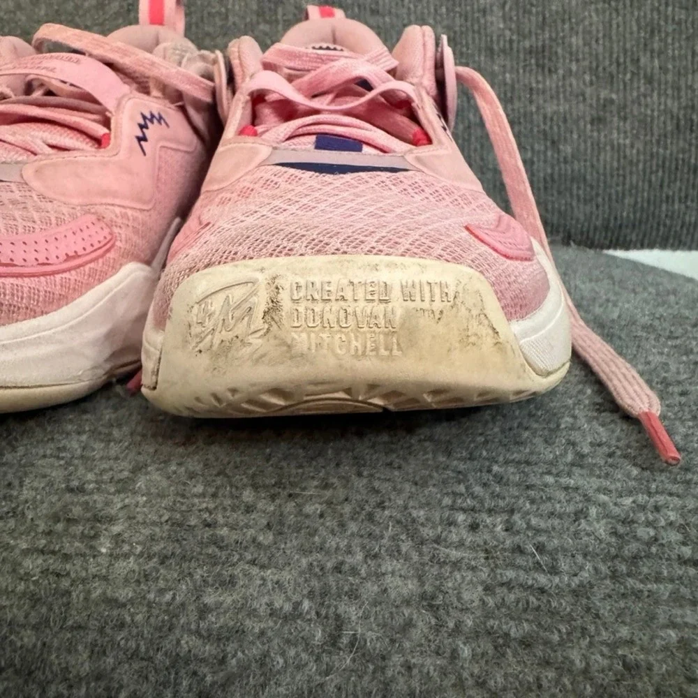 adidas cushioning pattern performance