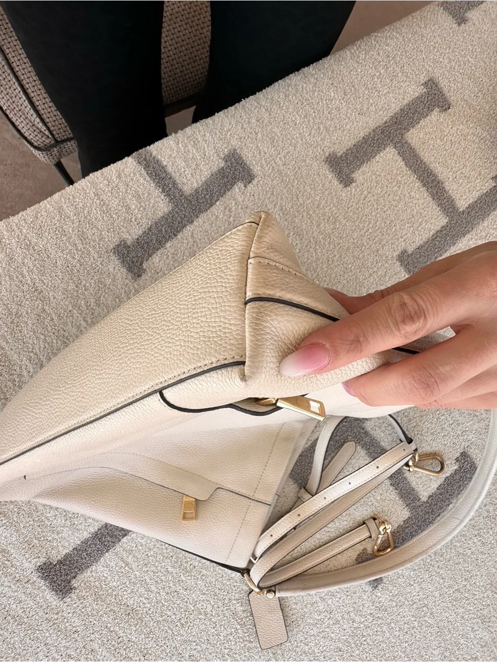 Coach classic shoulder