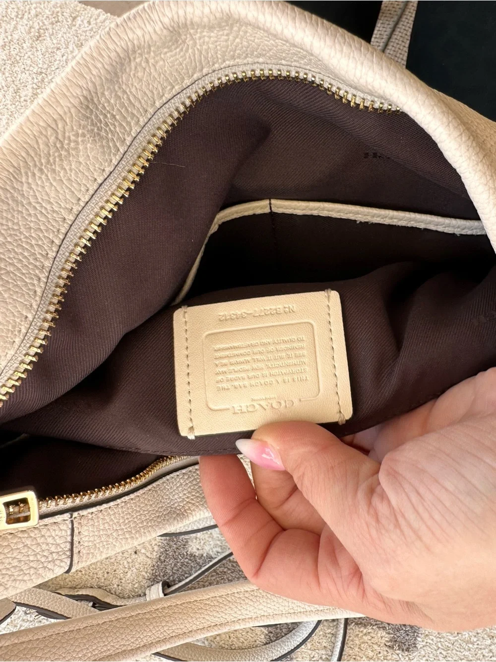Coach classic shoulder