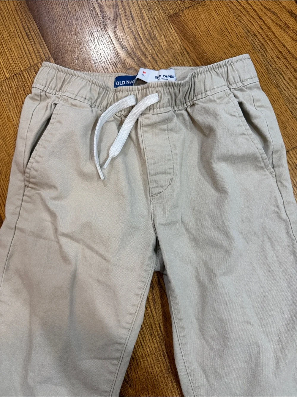 Boy’s Old Navy Slim Taper Joggers/Pants. Size 8.