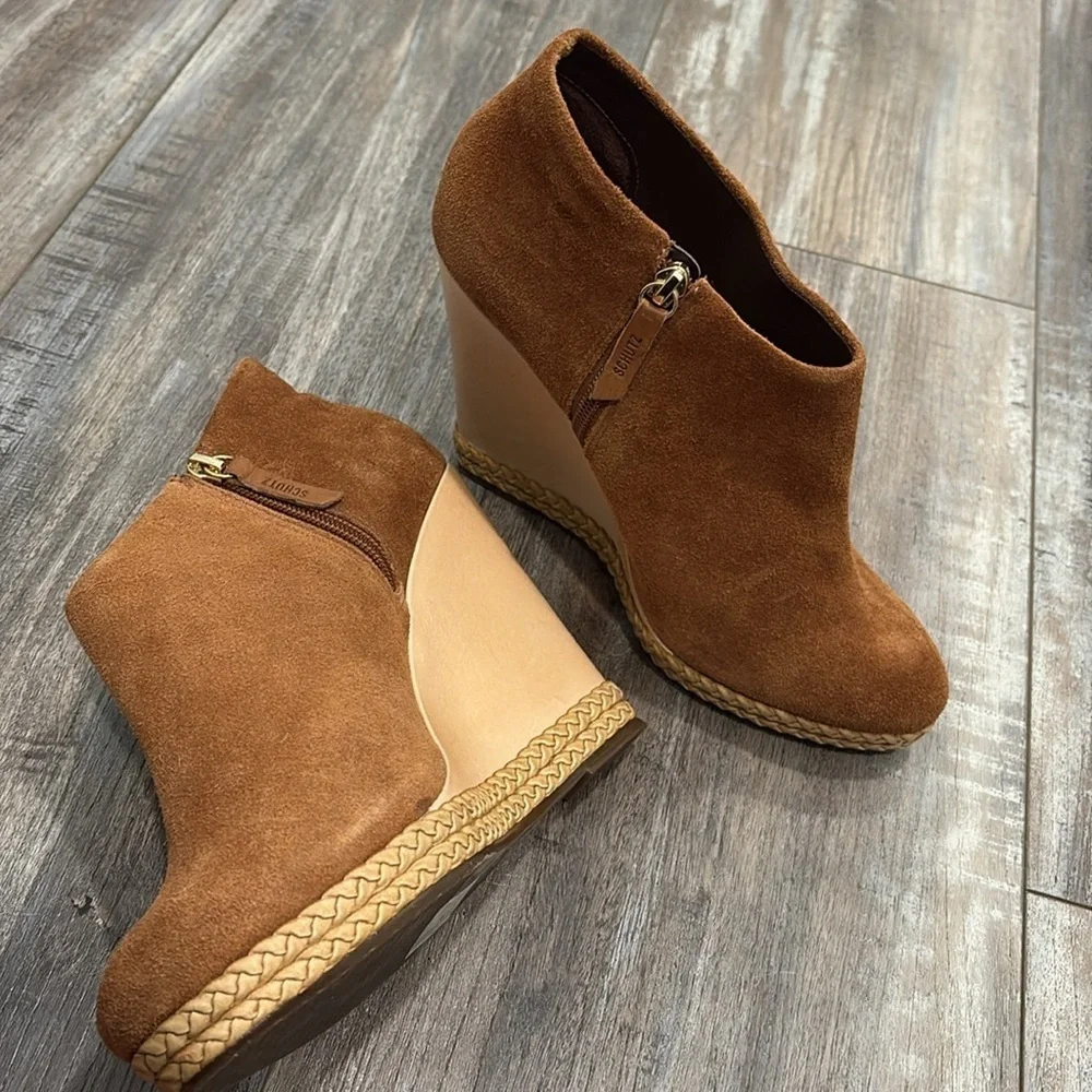 SCHUTZ suede wedge