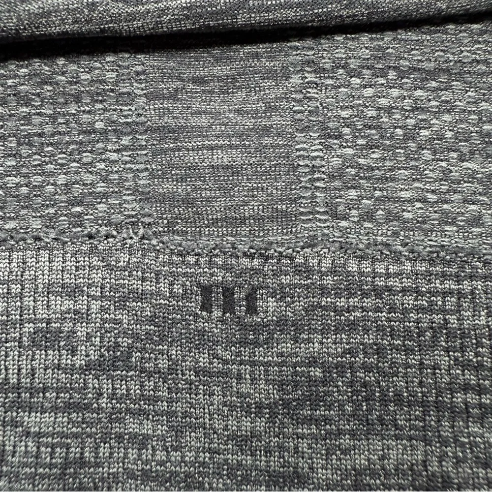 Lululemon Swiftly Relaxed Long Sleeve top, 8