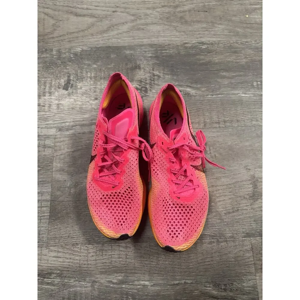 Nike size zoomx