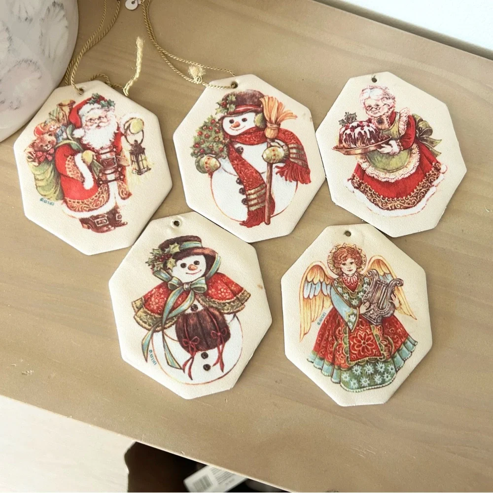 Vintage Cinnamon Scented Avon Holiday Ornament Set Festive Characters Set of 5