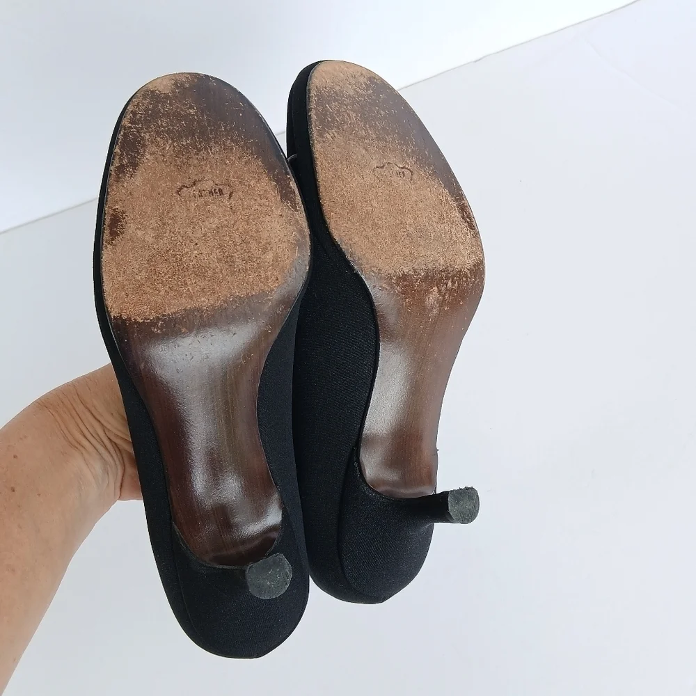 Stuart Weitzman step out