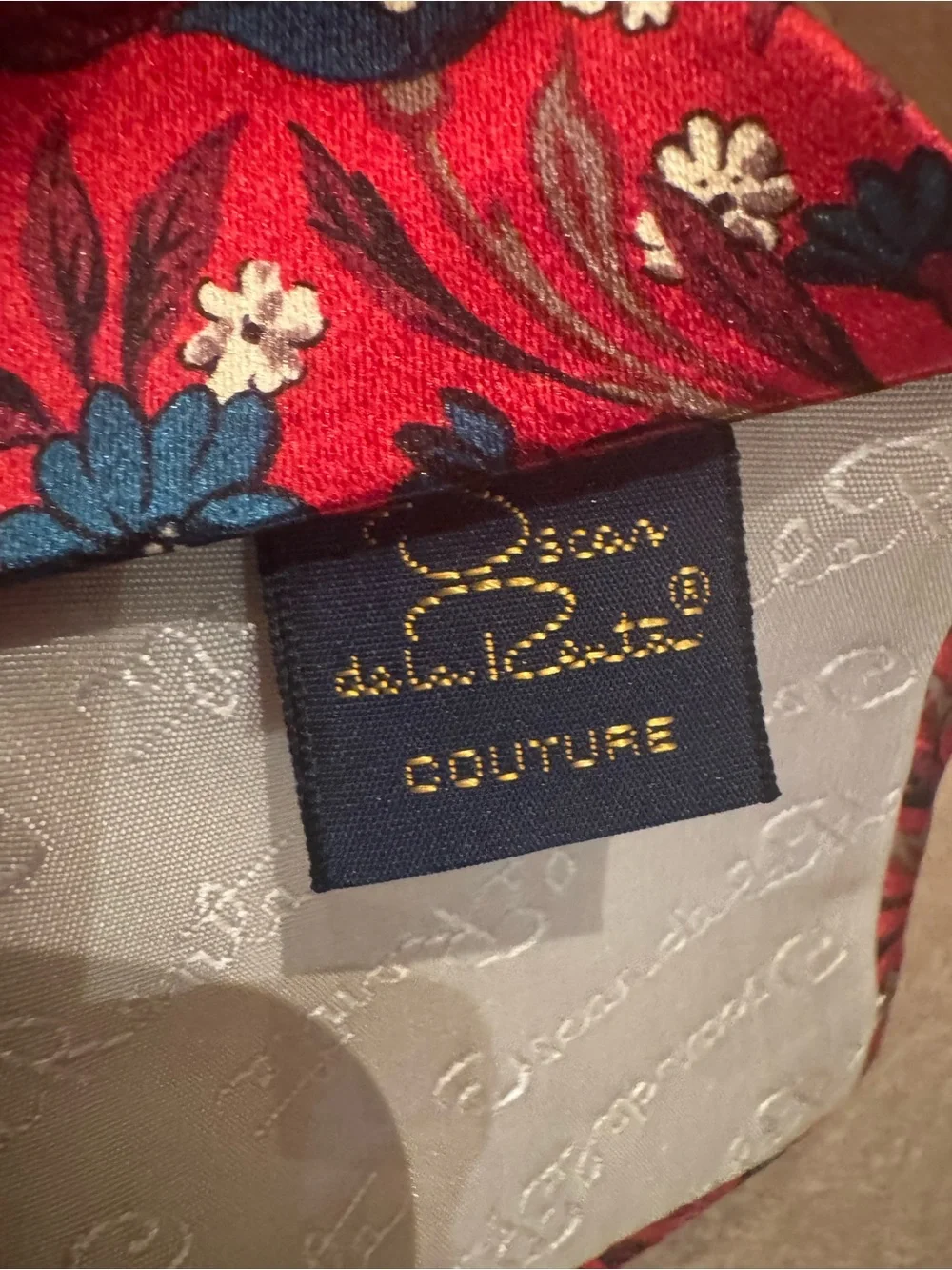 Oscar de la Renta rich red