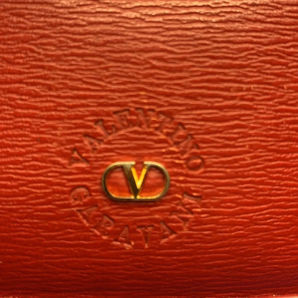 Valentino Garavani wallet stunning