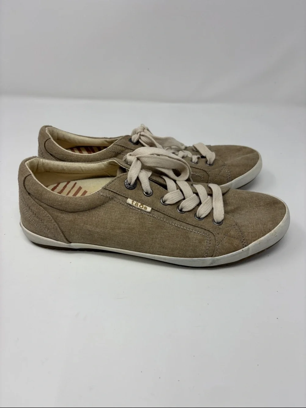 Taos Footwear casual canvas