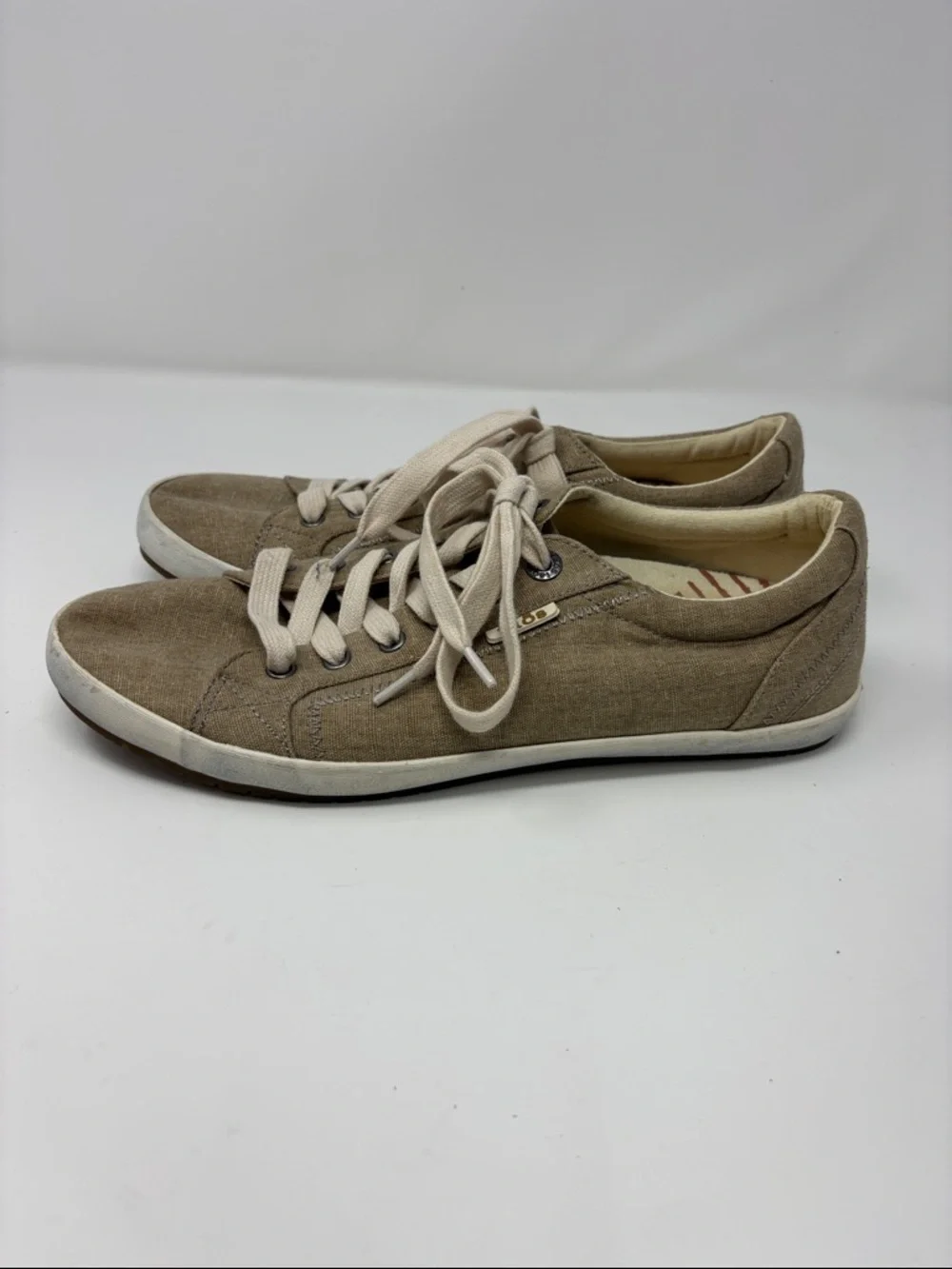 Taos Footwear casual canvas