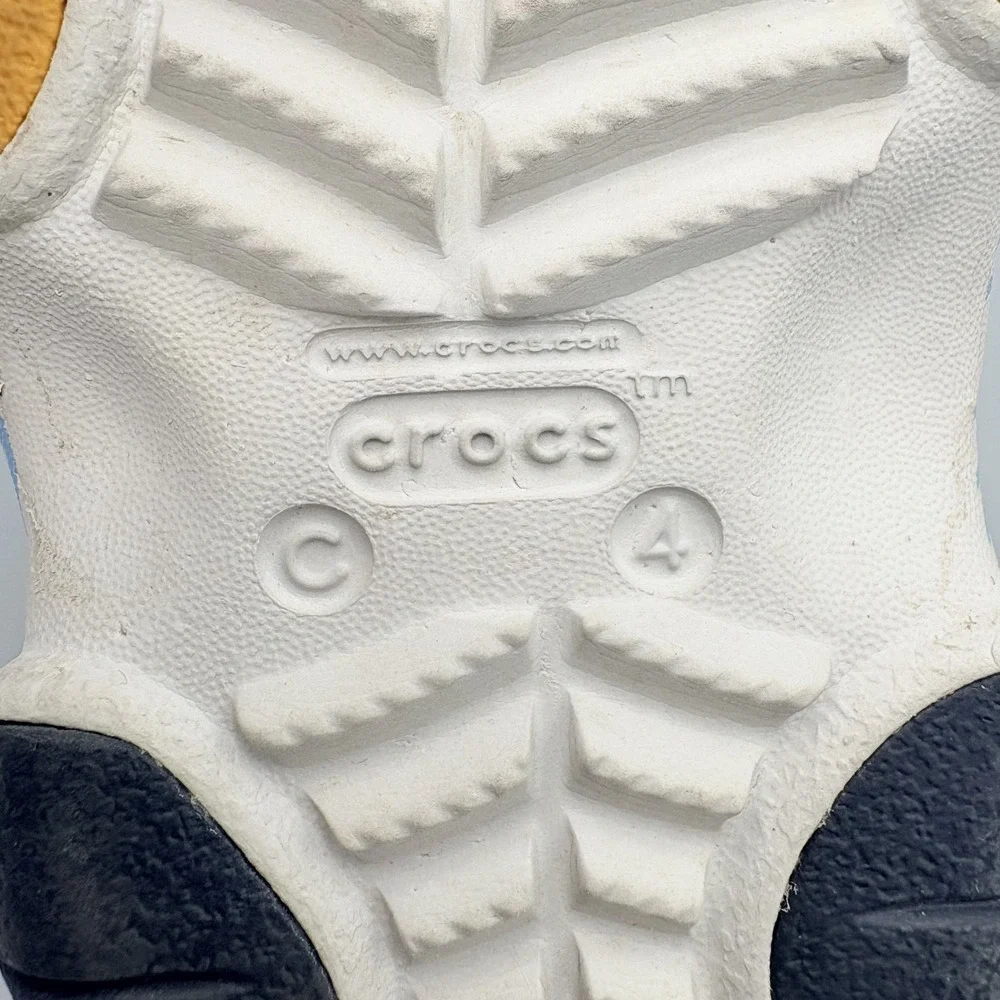 CROCS classic clog