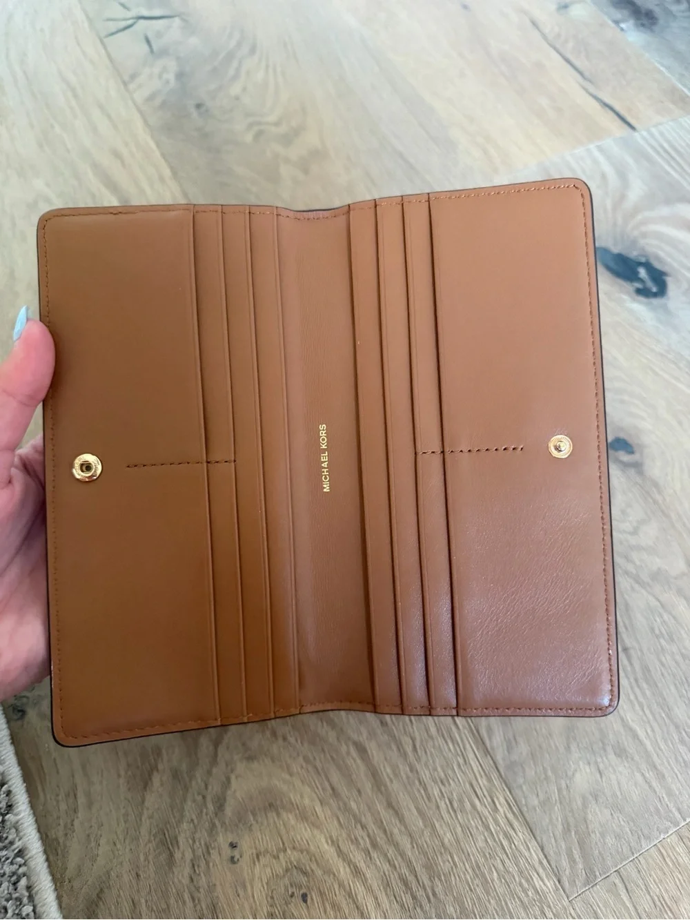 Michael Kors compact michael