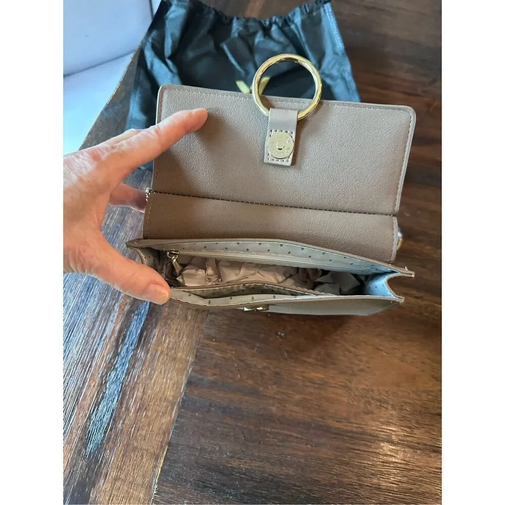 Vanessa Williams 75 faux strap