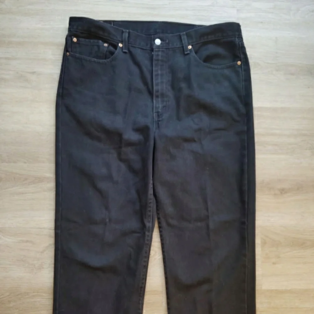 Levis levi men
