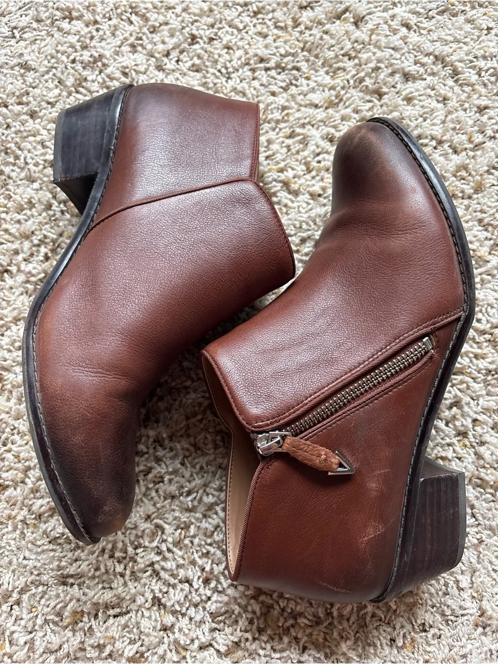Vionic toe photograph they