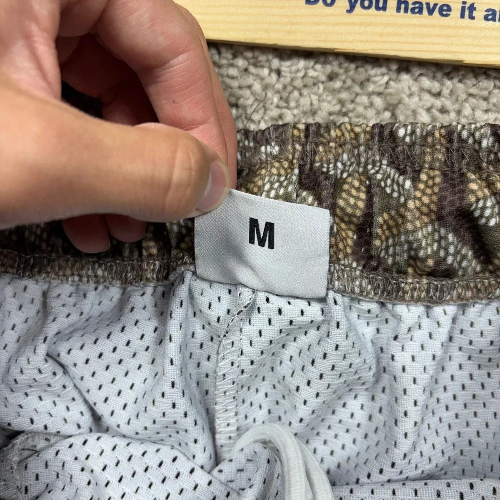 Bravest Studios measurements waist