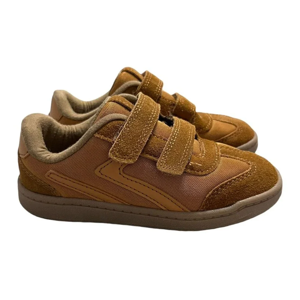 Cat & Jack Sz 11 Brown Nevada Sneakers