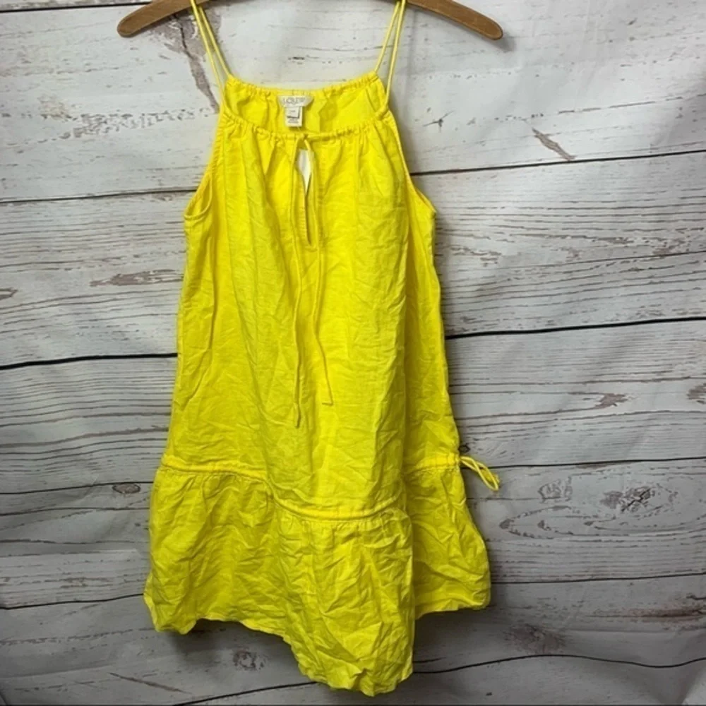 J. Crew keyhole front