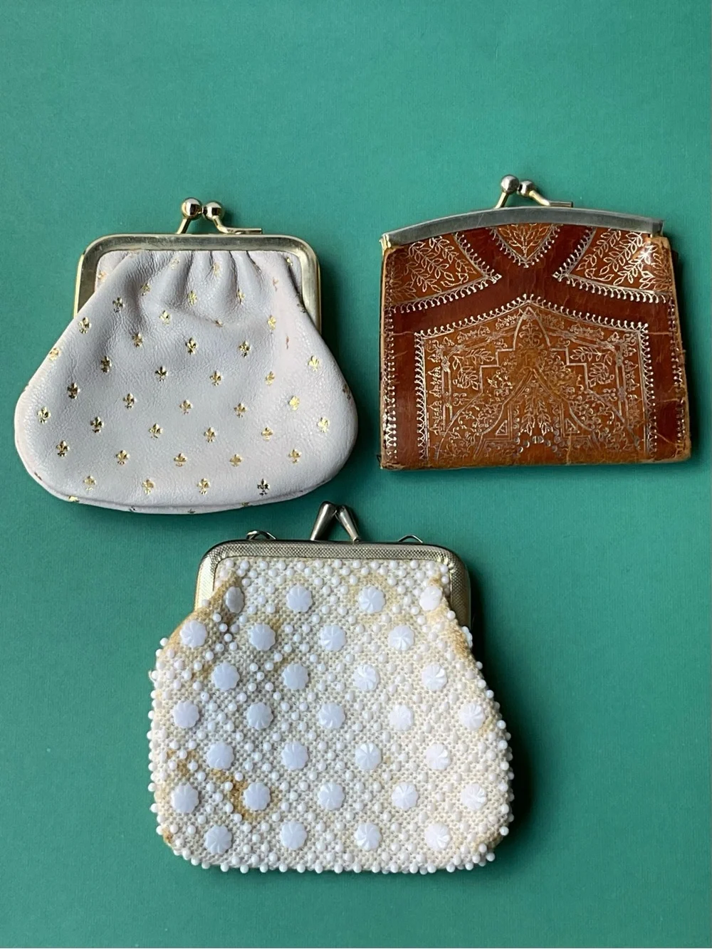 3 Vintage Coin Purses White Brown Leather Italy Gold Fleur-de-lis Hong Kong