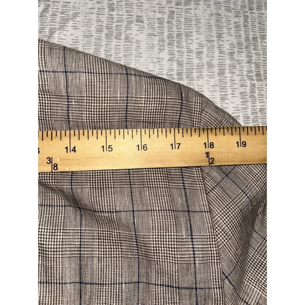 J Hilburn Sport Coat Mens Size 41rR Brown Plaid  Linen Hemp Two Button Blazer