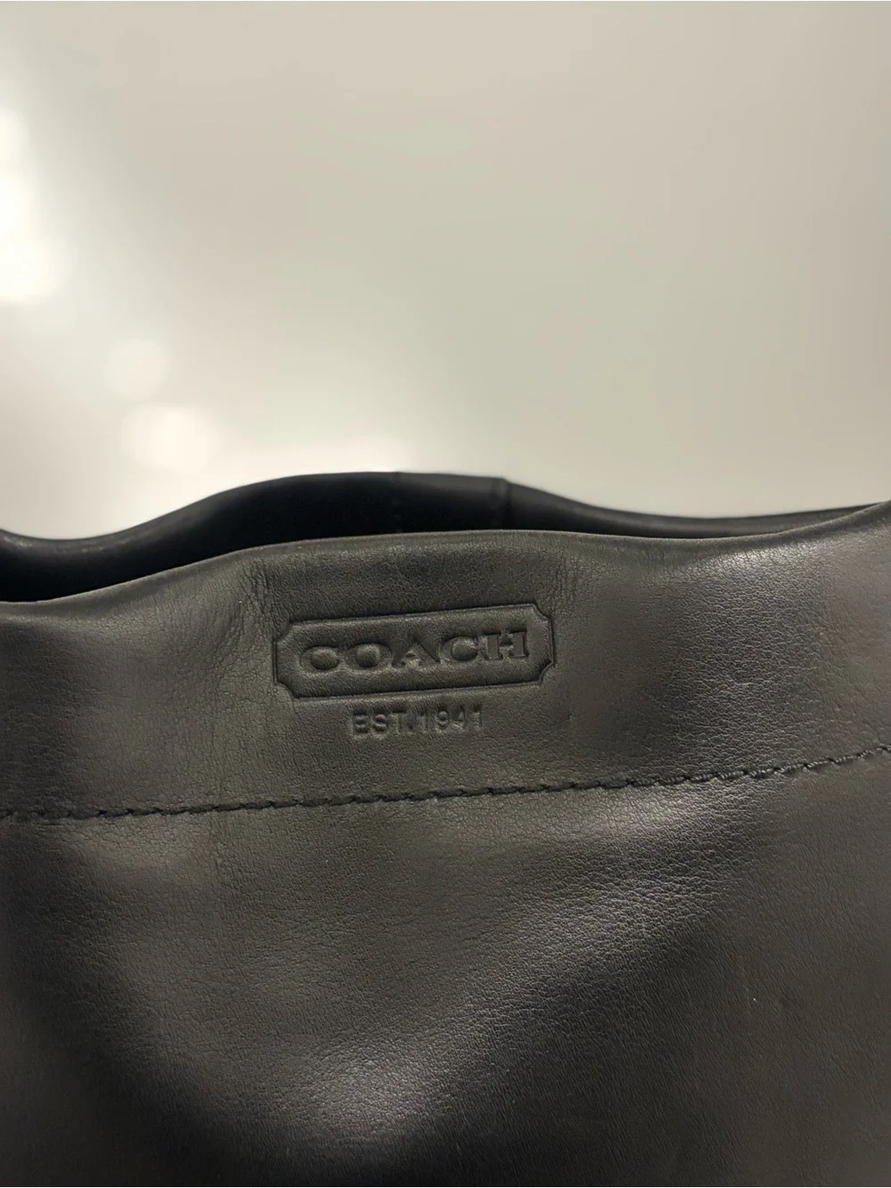 Coach smooth black