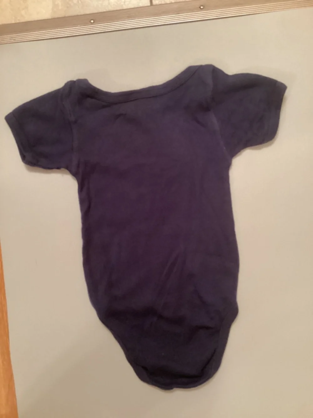 Born to Love Grandma onesie (18 mo.)