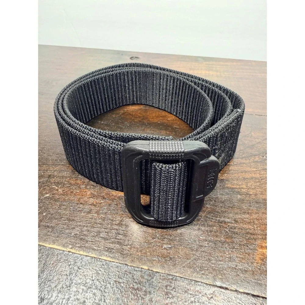 5.11 Tactical TDU Belt Black Nylon Webbing Mens‎ Medium 32-34 Model 59551