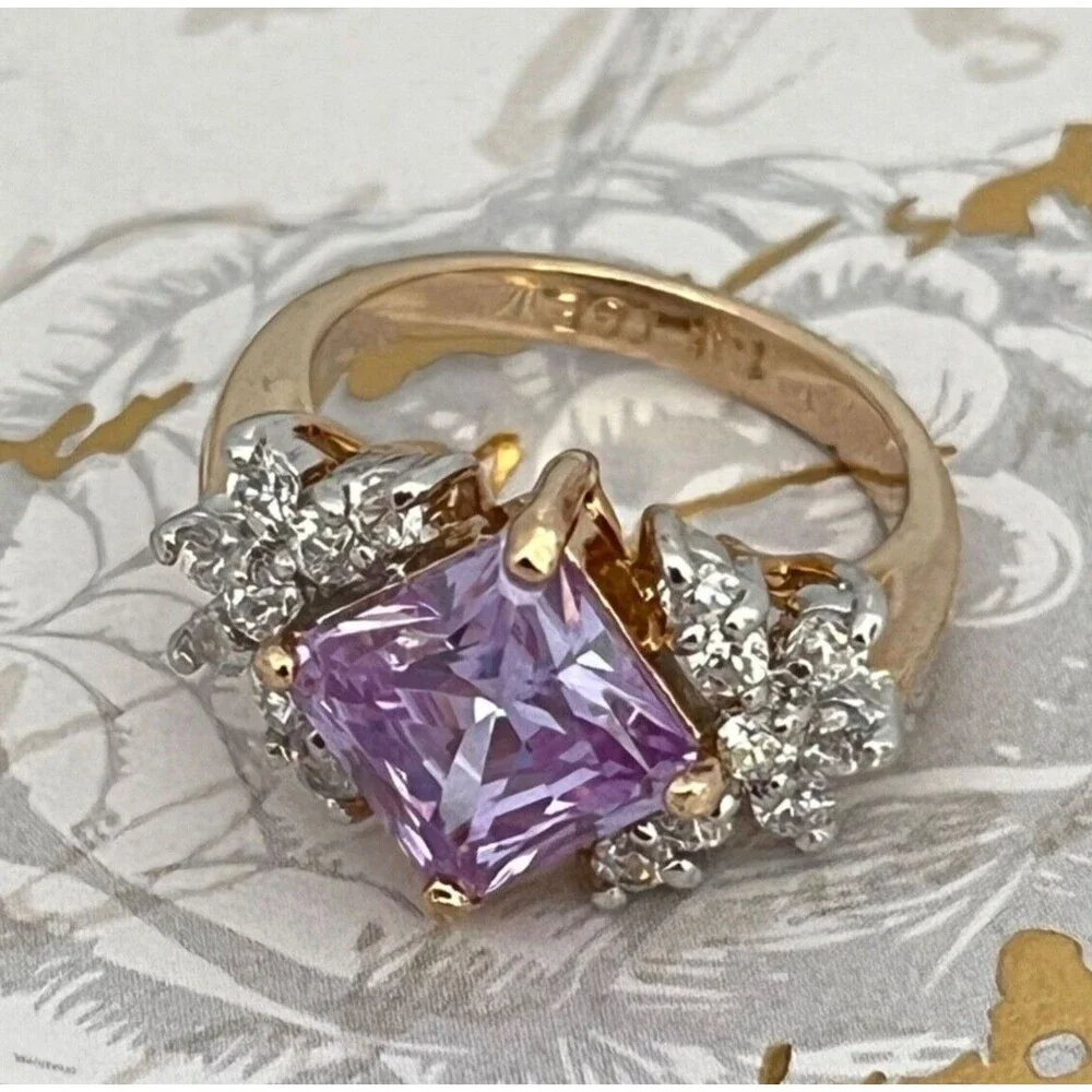 Vintage 1980s Lavender CZ Ring Size 9 Princess Cut 14KTGE Gold Plate - 14F