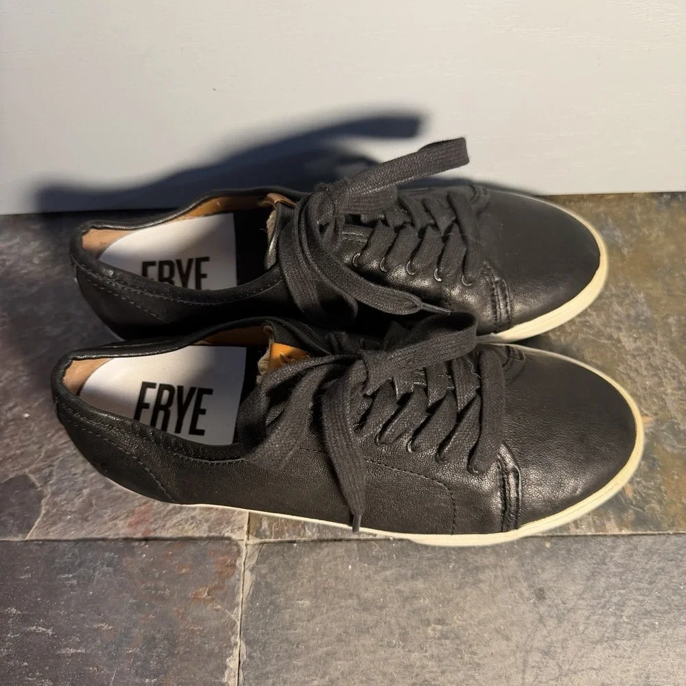 Frye good used