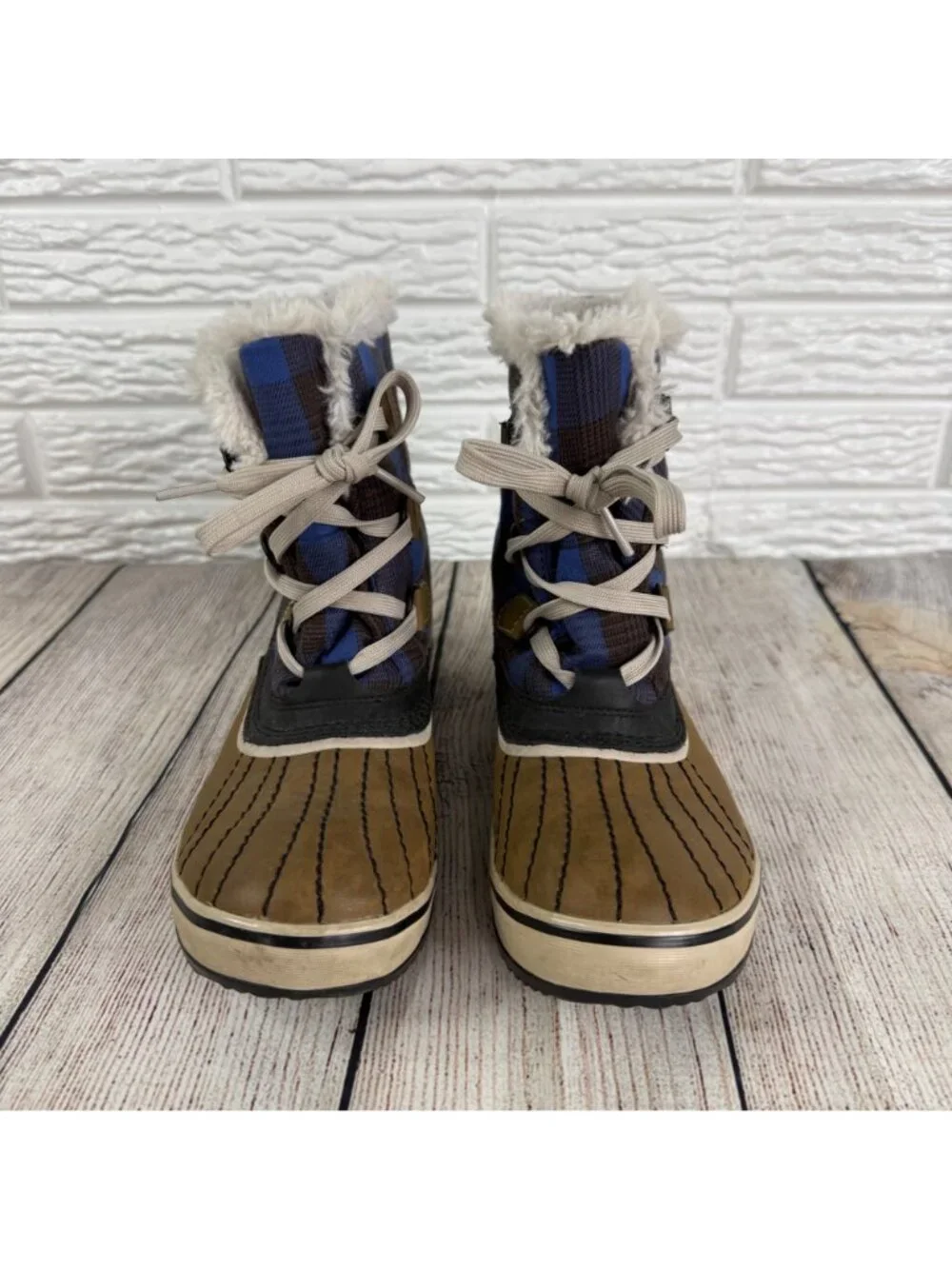 Sorel tivoli plaid