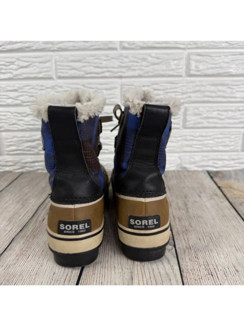 Sorel tivoli plaid