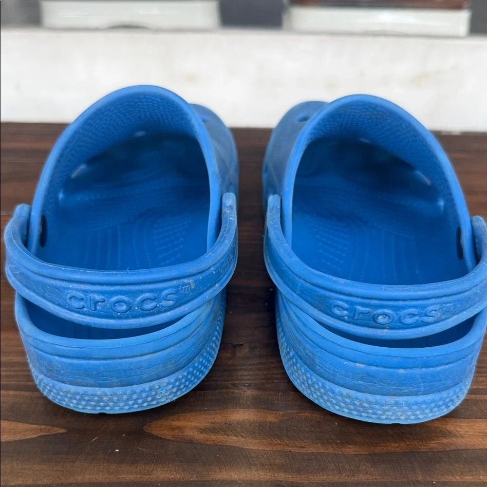 CROCS pair slip