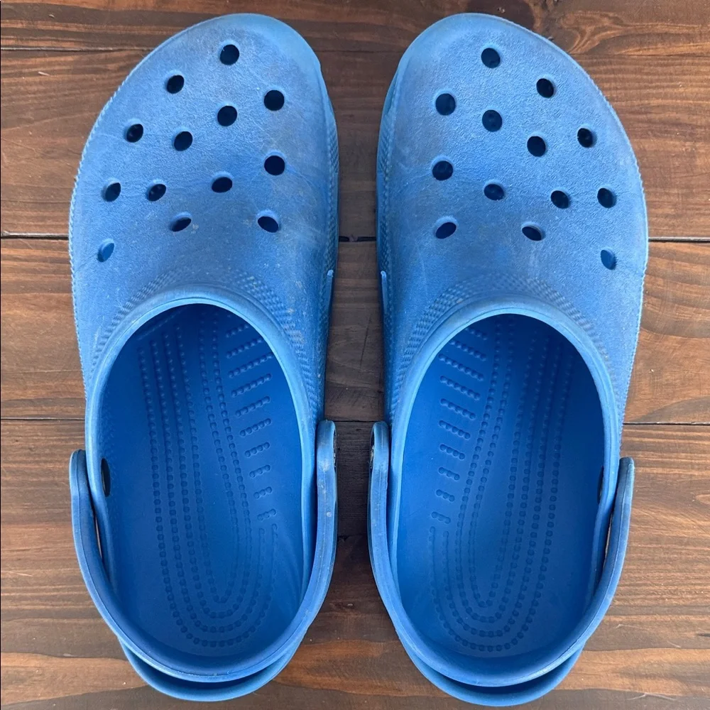 CROCS pair slip