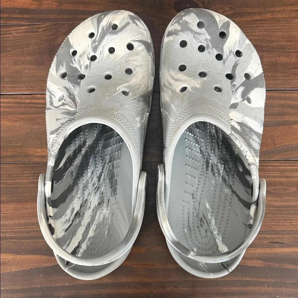 CROCS pair slip