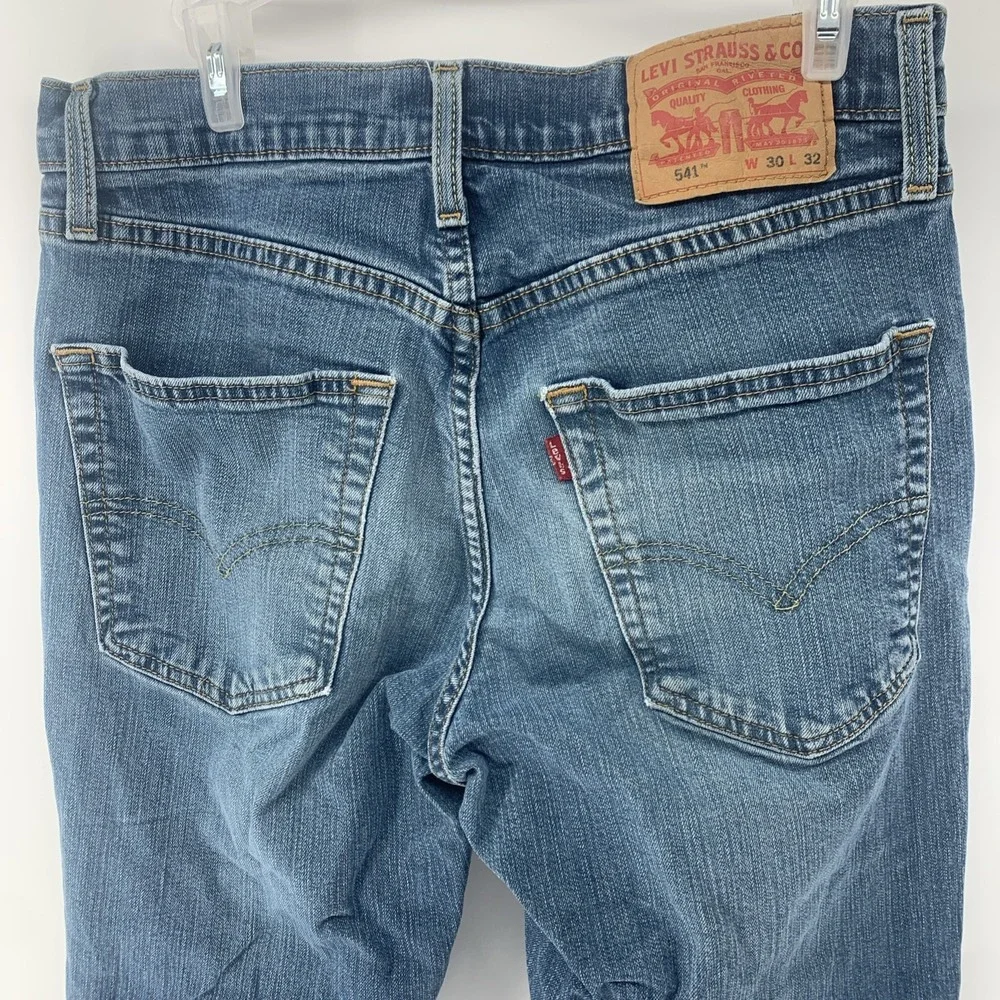 Levis see picture