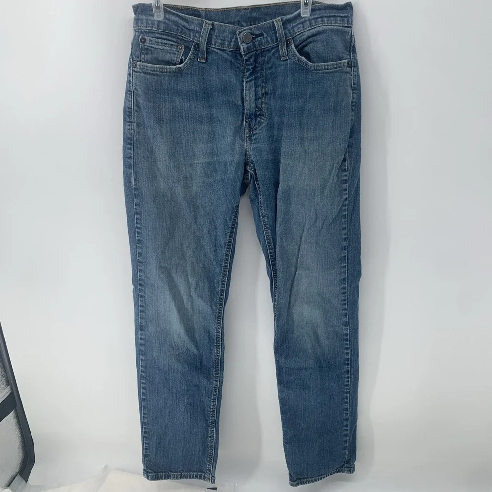 Levis see picture