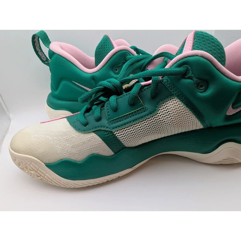 Nike size giannis