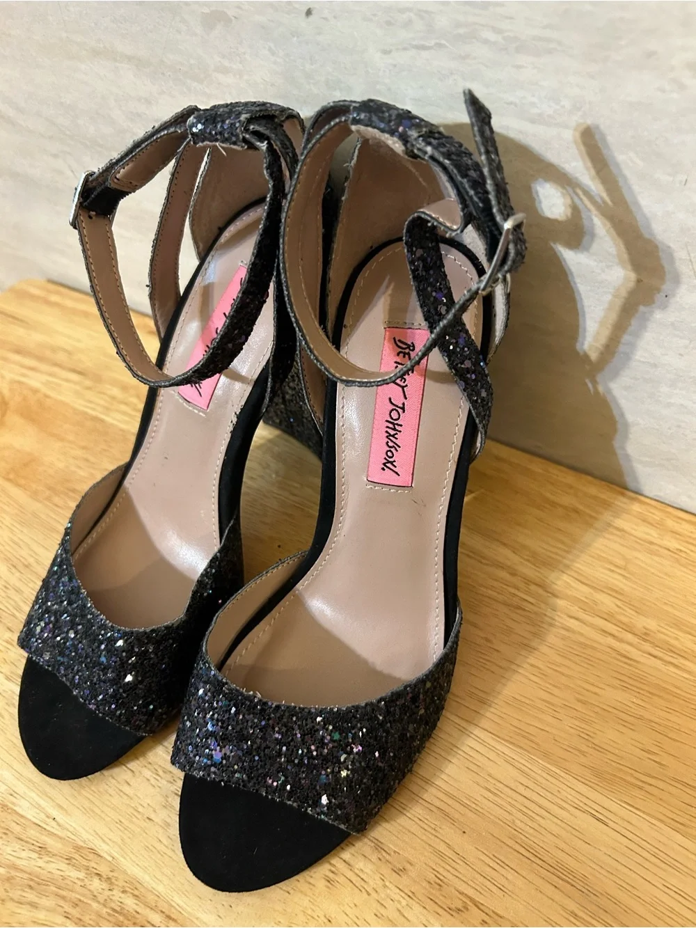 Betsey Johnson betsey johnson