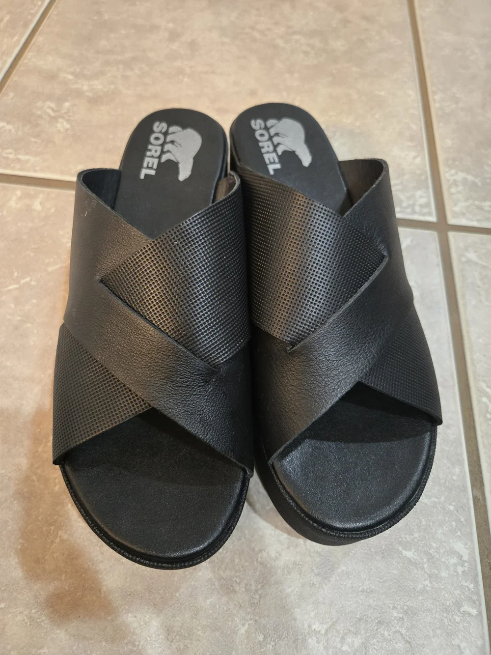 Sorel black cameron