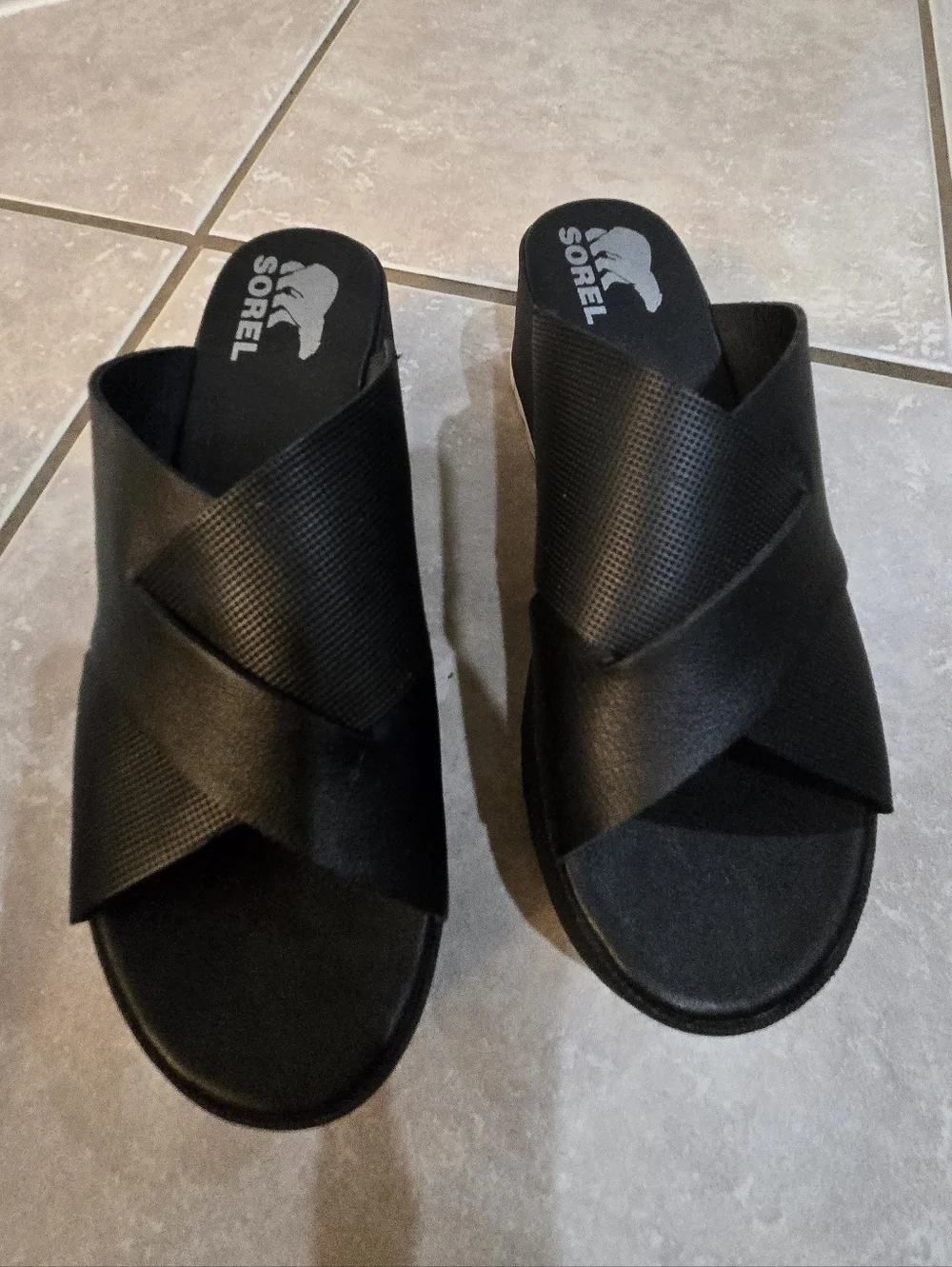 Sorel black cameron