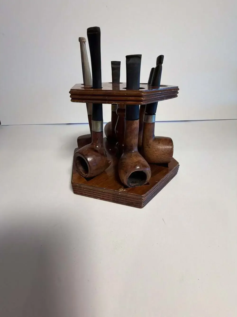 Vintage Decatur Industries Hexagonal 6-Pipe Carousel Stand with Assorted Pipes