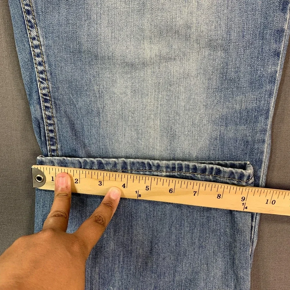 Levis pre owned