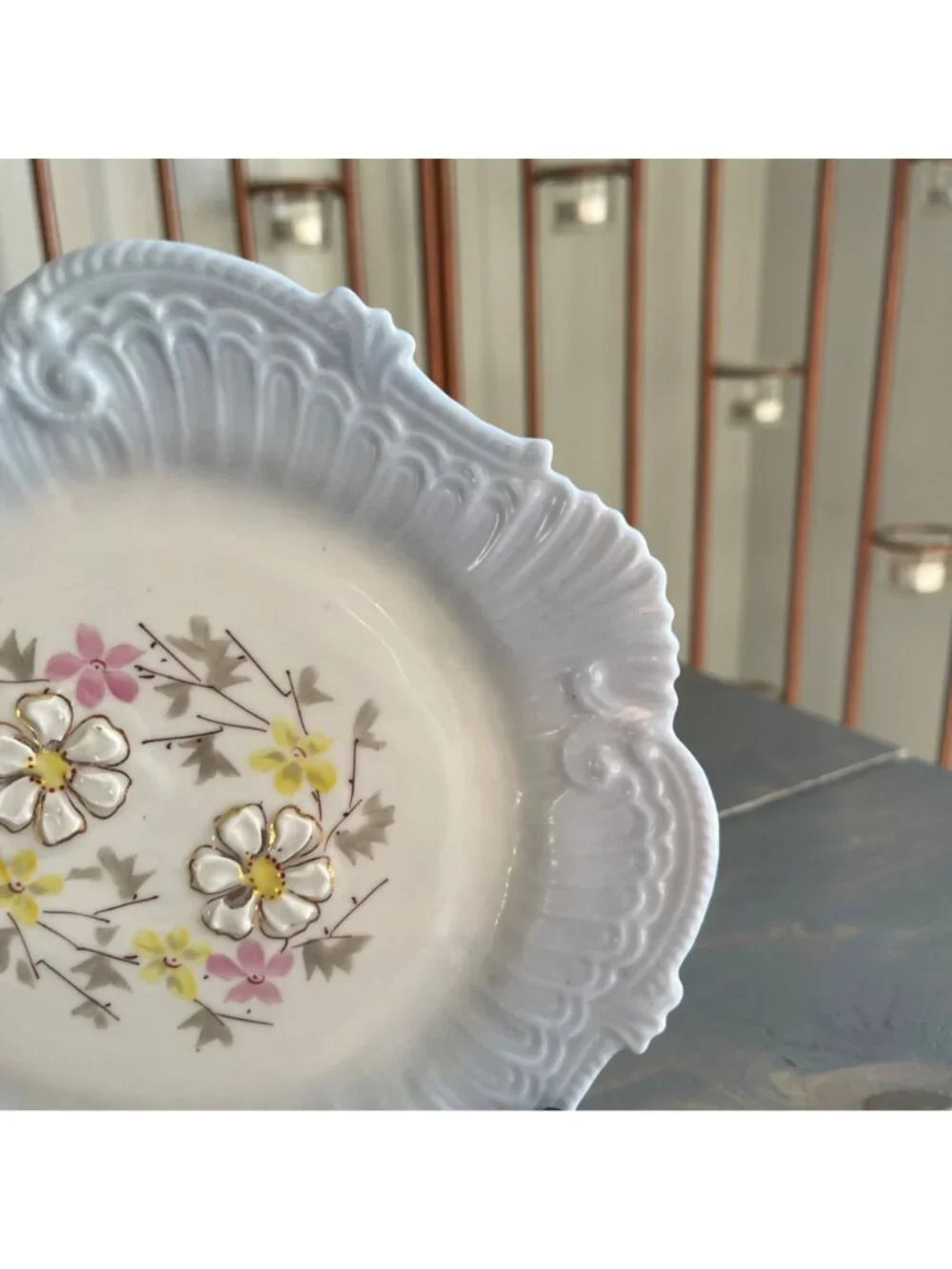 N/A vintage decorative