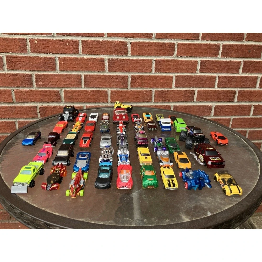 Hot Wheels please feel