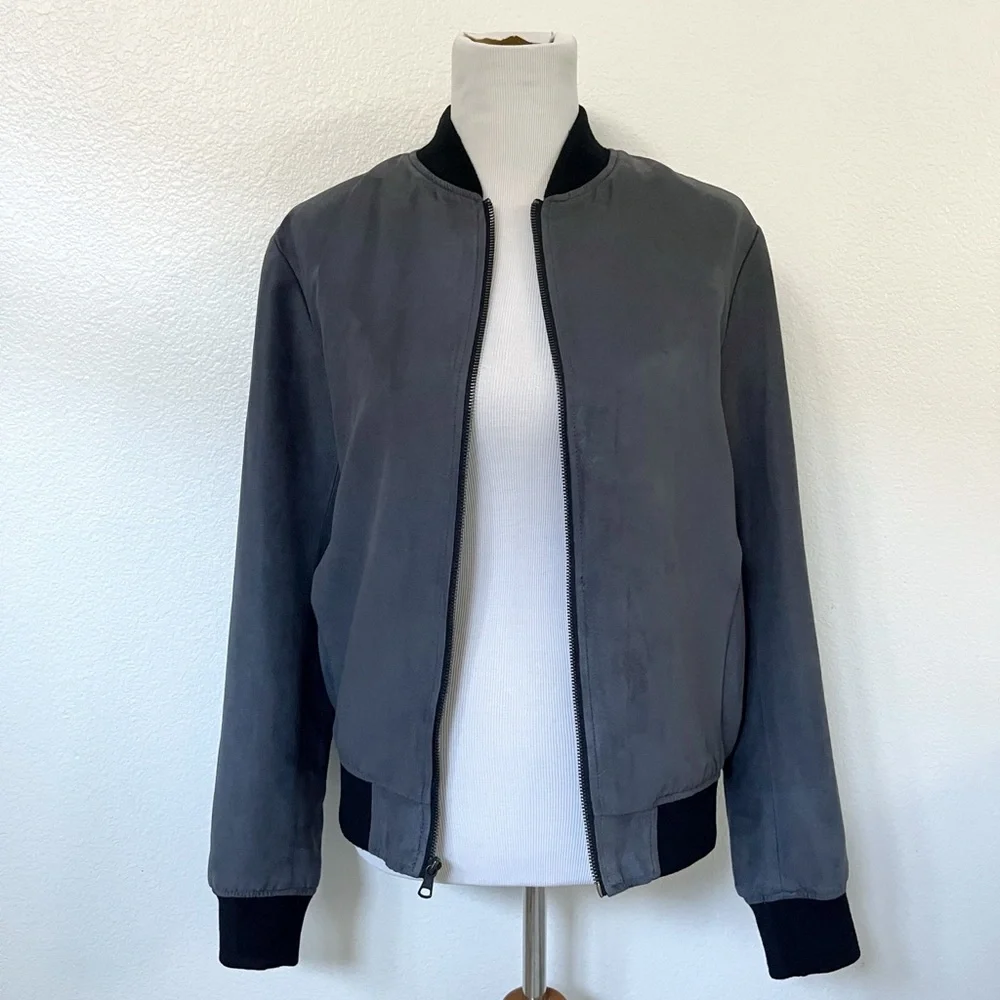 Banana Republic this gray