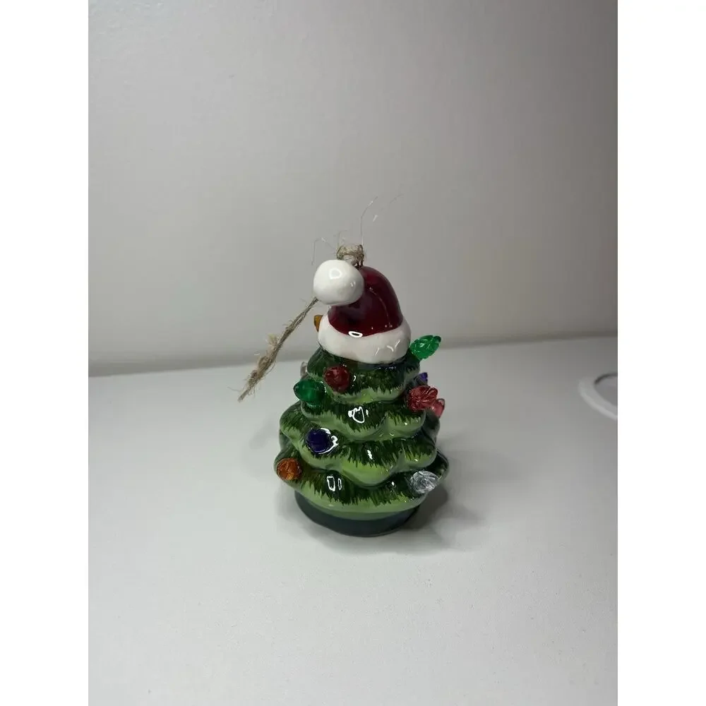 Unbranded green ceramic