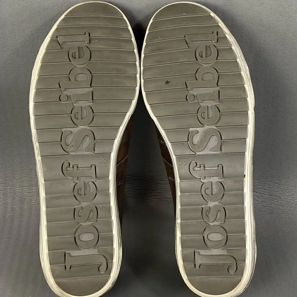 Josef Seibel gently used